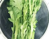 簡単時短!!春菊の辛子胡麻和え作り方1写真