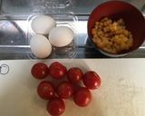 トマトとコーンのたまごとじ作り方1写真