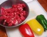 牛肉とパプリカのカラフルオイスター炒め作り方1写真