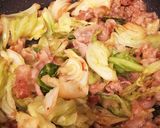 豚バラキャベツ、鶏ガラスープ味♫作り方6写真