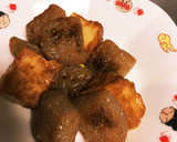 府中のAKAで こんにゃくと揚げ炒め作り方3写真