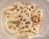 柔らか鶏むね肉とれんこんのオイスター炒め作り方3写真