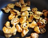 柔らか鶏むね肉とれんこんのオイスター炒め作り方9写真