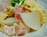 大根とベーコンと油揚げのコンソメ煮！作り方4写真