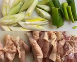 簡単アジアの味♫鶏肉と春雨のフォー！！作り方1写真