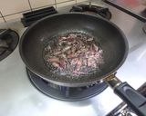 若イカのペペロンチーノ風イカ墨パスタ作り方5写真