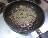 若イカのペペロンチーノ風イカ墨パスタ作り方6写真