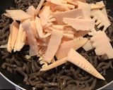 ごま油香る☆タケノコとこんにゃくの炒め煮作り方14写真