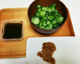 きゅうりともずくで梅肉の酢の物作り方1写真