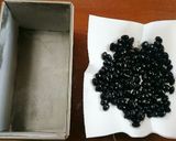 簡単！手捏ね酒粕香るふわふわ黒豆山型パン作り方10写真
