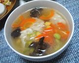 簡単♦♫⁺♦餃子入りスープ作り方5写真