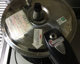 〆ラーメンの為の手羽先手羽元ほろほろ鍋作り方3写真