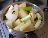 コク旨であったまる♪鶏大根作り方6写真