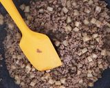 れんこん入りでシャキシャキ！肉そぼろ作り方4写真
