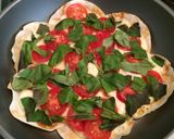 簡単！フライパンで餃子の皮のパリパリピザ作り方4写真
