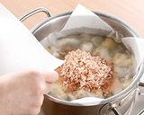 かつお節パックで本格だし！具だくさん豚汁作り方9写真