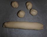 ギャートOズ風骨付き肉巻きパン？作り方5写真
