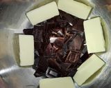 簡単＊たっぷりベリーの濃厚チョコケーキ作り方2写真