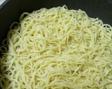 茹でてから炒めるソース焼きそば作り方4写真