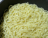 茹でてから炒めるソース焼きそば作り方4写真