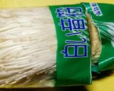 すぐ出来る☆辛い エノキ炒め作り方1写真