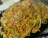 茹でてから炒めるソース焼きそば作り方5写真