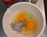 しめじと卵の豆板醤炒め作り方1写真