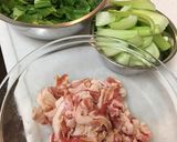 豚バラ肉と青梗菜のとろみ炒め作り方1写真