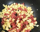 簡単☆コンビーフポテトのガーリック風味作り方4写真