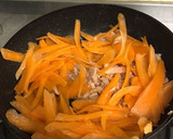 【簡単おつまみ】ツナとにんじんの炒め物作り方2写真