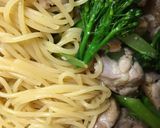 鶏肉とスティックブロッコリーのパスタ♪作り方5写真