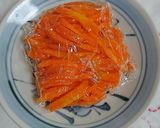 お弁当。人参ボイル。作り方3写真