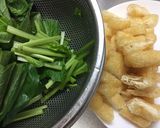 よしこの小松菜と薄揚げの玉子とじ☆作り方1写真