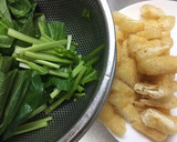 よしこの小松菜と薄揚げの玉子とじ☆作り方1写真