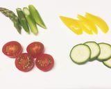若鶏と彩り野菜のアイオリチーズ焼き作り方4写真