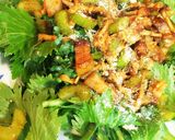 ベーコン、セロリカレー炒めのサラダ皿♪作り方3写真