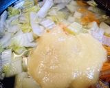 節約★【豚小間ボールと白菜のクリーム煮】作り方12写真