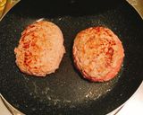 とろけるチーズインハンバーグ作り方8写真
