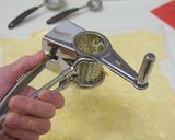 サクサクです。チーズのフラットブレッド作り方12写真