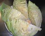 こんがりチーズキャベツのスープがけ。作り方1写真