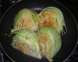 こんがりチーズキャベツのスープがけ。作り方2写真