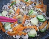 生姜がピリッ！豚ひき肉の炒め物作り方5写真