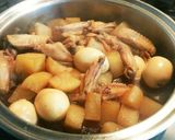 簡単♪鶏手羽中と大根の煮物作り方4写真