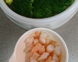 ブロッコリー卵♪エビ炒め作り方1写真