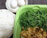 和風【豆苗とアゲの味噌バターチャーハン】作り方1写真