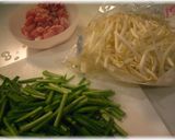 シャキシャキもやしのニラ豚炒め♪作り方1写真