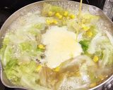 コーンとレタスの中華スープ作り方3写真
