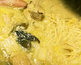仕上げに豆乳投入*カレー豚骨ラーメン鍋作り方5写真