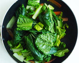 ちぢみ小松菜とにんじんの味噌炒め作り方4写真
