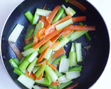 ちぢみ小松菜とにんじんの味噌炒め作り方3写真